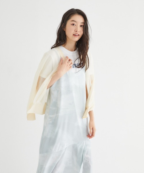 Rewde（ルゥデ）の「【雑誌掲載】シアーニットカーディガン（1R14-03179）（ニット/セーター・レディース・ブラック/ベージュ/ブルー/キナリ・M/L）」の5枚目の写真