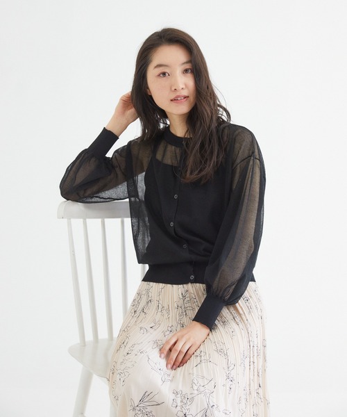 Rewde（ルゥデ）の「【雑誌掲載】シアーニットカーディガン（1R14-03179）（ニット/セーター・レディース・ブラック/ベージュ/ブルー/キナリ・M/L）」の7枚目の写真