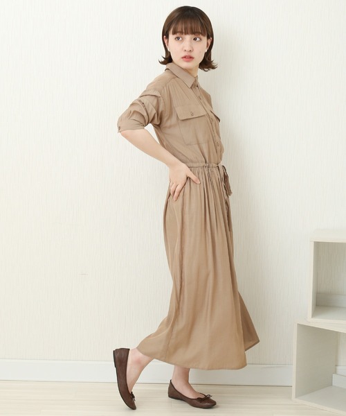 n'ee-ne(ネーネ)の「T/Rドロストシャツワンピース(シャツワンピース・レディース・ベージュ/ライトカーキ/ブラック・M)」の15枚目の写真