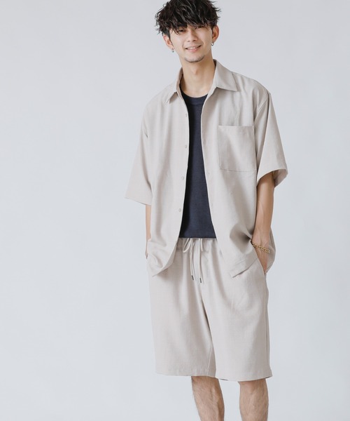 Beno（ビーノ）の「リネンライク シャンブレー ルーズシャツアウター×ショートパンツ 【 セットアップ 】（セットアップ・メンズ・ライトグレー/キナリ/ネイビー/ブラック/カーキ/ベージュ・L/LL/M）」の5枚目の写真