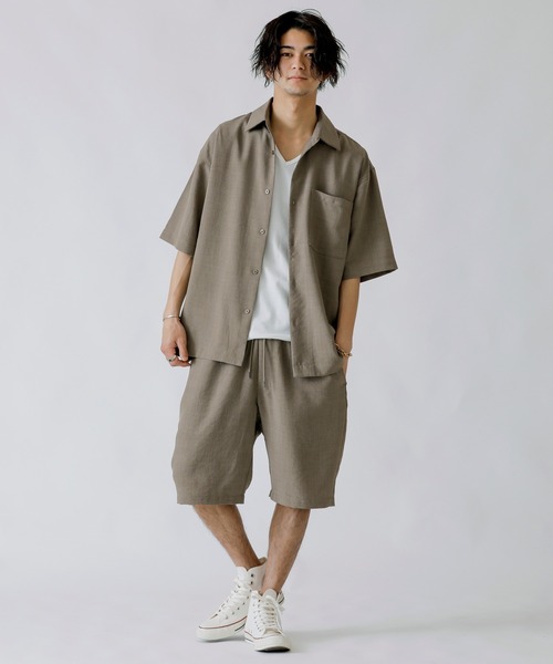 Beno（ビーノ）の「リネンライク シャンブレー ルーズシャツアウター×ショートパンツ 【 セットアップ 】（セットアップ・メンズ・ライトグレー/キナリ/ネイビー/ブラック/カーキ/ベージュ・L/LL/M）」の6枚目の写真