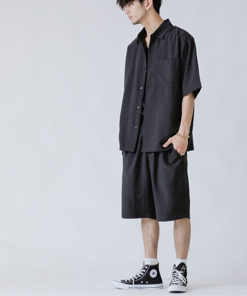 Beno（ビーノ）の「リネンライク シャンブレー ルーズシャツアウター×ショートパンツ 【 セットアップ 】（セットアップ・メンズ・ライトグレー/キナリ/ネイビー/ブラック/カーキ/ベージュ・L/LL/M）」の3枚目の写真