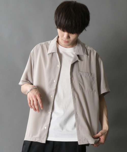 SITRY（シトリー）の「Silky Drape Half sleeve Open color Shirt /シルキードレープ ハーフスリーブ オープンカラーシャツ（シャツ/ブラウス・メンズ・ホワイト/ブラック/サックスブルー/グリーン/モカ/グレイッシュベージュ/ダークグリーン/オフホワイト・LL/M/L）」の14枚目の写真