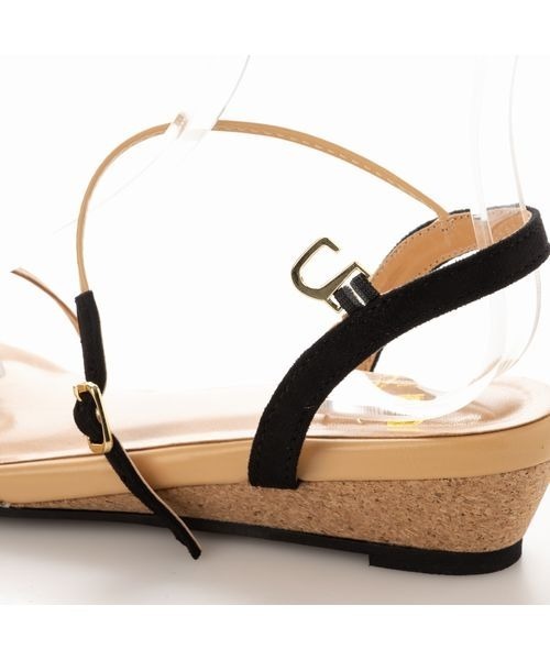 Fin（フィン）の「ウエッジソールストラップサンダル【低反発スポンジ入り】（サンダル・レディース・ブラック/グリーン/ピンク/ネイビー/ベージュ・23.5cm/24cm/24.5cm/25cm/22.5cm/23cm）」の10枚目の写真