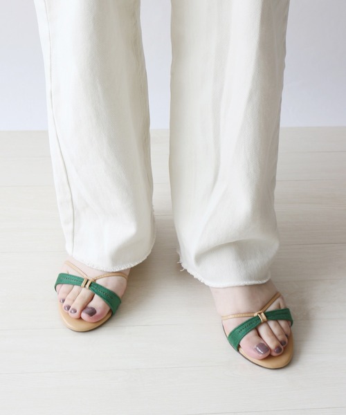 Fin（フィン）の「ウエッジソールストラップサンダル【低反発スポンジ入り】（サンダル・レディース・ブラック/グリーン/ピンク/ネイビー/ベージュ・23.5cm/24cm/24.5cm/25cm/22.5cm/23cm）」の20枚目の写真