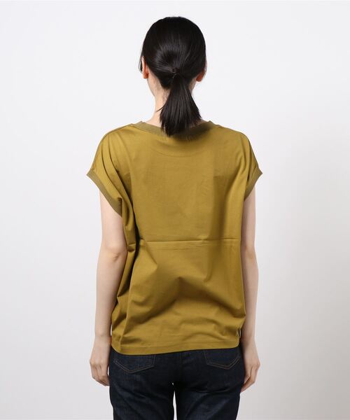 e.r.g*（イーアールジー）の「シルケットモモンガ　ロゴＴｅｅ（Tシャツ/カットソー・レディース・グレー/ブラック/オフホワイト/マスタード・M）」の5枚目の写真