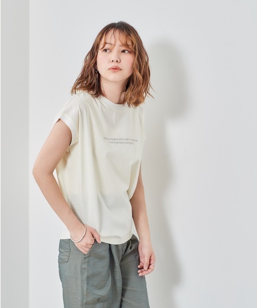 e.r.g*（イーアールジー）の「シルケットモモンガ　ロゴＴｅｅ（Tシャツ/カットソー・レディース・グレー/ブラック/オフホワイト/マスタード・M）」の2枚目の写真