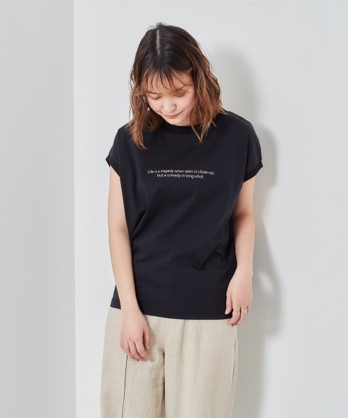 e.r.g*（イーアールジー）の「シルケットモモンガ　ロゴＴｅｅ（Tシャツ/カットソー・レディース・グレー/ブラック/オフホワイト/マスタード・M）」の15枚目の写真