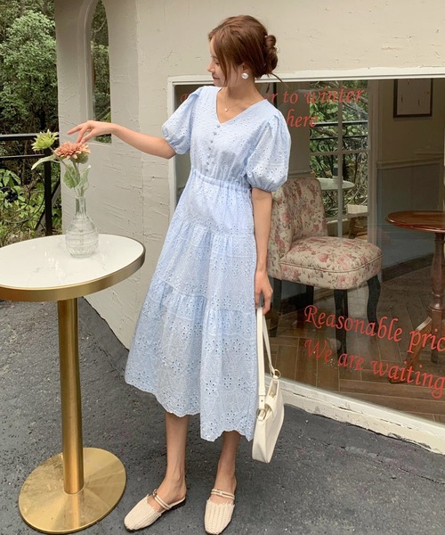 ABITOKYO（アビトーキョー）の「刺繍バンドカラーロングワンピース