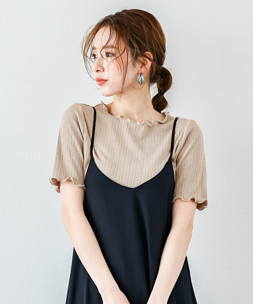 SUGAR BISKET（シュガービスケット）の「メロウフリルリブトップス（Tシャツ/カットソー・レディース・ホワイト/ブラック/ベージュ/オリーブ/ブルー・フリー）」の3枚目の写真