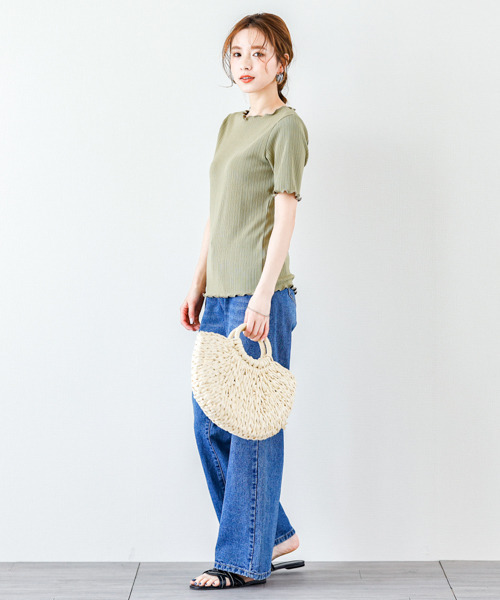 SUGAR BISKET（シュガービスケット）の「メロウフリルリブトップス（Tシャツ/カットソー・レディース・ホワイト/ブラック/ベージュ/オリーブ/ブルー・フリー）」の17枚目の写真