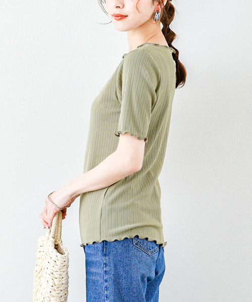 SUGAR BISKET（シュガービスケット）の「メロウフリルリブトップス（Tシャツ/カットソー・レディース・ホワイト/ブラック/ベージュ/オリーブ/ブルー・フリー）」の19枚目の写真