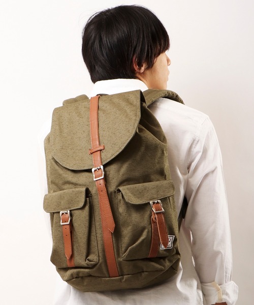 Herschel Supply(ハーシェルサプライ)の「Herschel Supply バックパック13PC収納 20.5L(バックパック/リュック・メンズ・ネイビー/カモフラージュ/ブルー系その他/ブラック/ブラック系その他/ワイン/マルチ/カーキ/グリーン・FREE)」の4枚目の写真