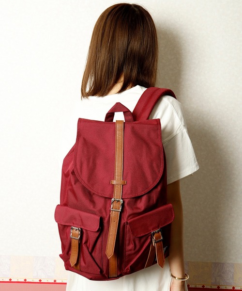 Herschel Supply(ハーシェルサプライ)の「Herschel Supply バックパック13PC収納 20.5L(バックパック/リュック・メンズ・ネイビー/カモフラージュ/ブルー系その他/ブラック/ブラック系その他/ワイン/マルチ/カーキ/グリーン・FREE)」の8枚目の写真