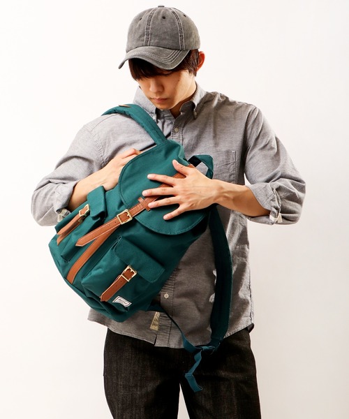 Herschel Supply(ハーシェルサプライ)の「Herschel Supply バックパック13PC収納 20.5L(バックパック/リュック・メンズ・ネイビー/カモフラージュ/ブルー系その他/ブラック/ブラック系その他/ワイン/マルチ/カーキ/グリーン・FREE)」の14枚目の写真