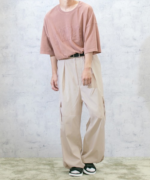 PairPair(ペアペア)の「ワイドカーゴパンツ(ユニセックス)(カーゴパンツ・メンズ・チャコールグレー/カーキ/アイボリー・MEDIUM/LARGE)」の10枚目の写真