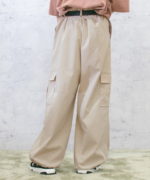 PairPair(ペアペア)の「ワイドカーゴパンツ(ユニセックス)(カーゴパンツ・メンズ・チャコールグレー/カーキ/アイボリー・MEDIUM/LARGE)」の13枚目の写真