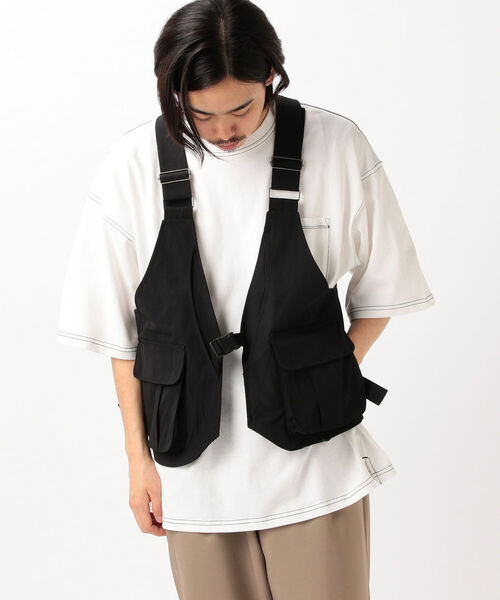 BEAMS HEART（ビームスハート）の「BEAMS HEART / バッグ ベスト（ベスト・メンズ・ブラック/ベージュ・ONE SIZE）」の2枚目の写真