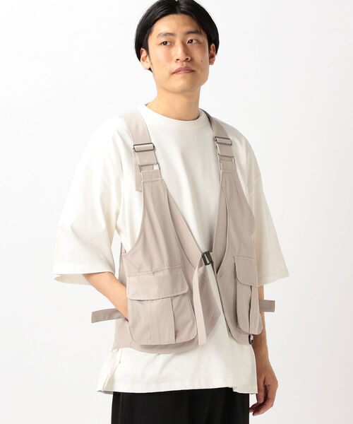 BEAMS HEART（ビームスハート）の「BEAMS HEART / バッグ ベスト（ベスト・メンズ・ブラック/ベージュ・ONE SIZE）」の10枚目の写真