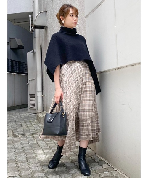 dazzlin（ダズリン）の「ニットオーバーケープ（ニット/セーター・レディース・ブラック/パープル/ベージュ・FREE）」の21枚目の写真