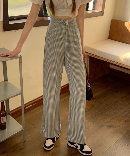 ABITOKYO（アビトーキョー）の「サイドドットボタンデザインチェックセミフレアパンツ（その他パンツ・レディース・ベージュ/ブルー・S/M/L）」の18枚目の写真