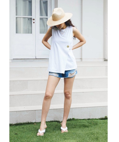 ALEXIA STAM(アリシアスタン)の「Side Button Sleeveless Wrap Top/サイドボタンスリーブレスラップトップ(Tシャツ/カットソー・レディース・チャコールグレー/ホワイト/ベージュ・FREE)」の9枚目の写真