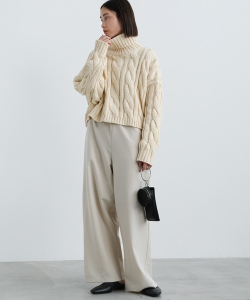 select MOCA(セレクトモカ)の「2021 AW タートルネックツイスト編みショートニット(ニット/セーター・レディース・ブラック/パープル/アイボリー・FREE)」の10枚目の写真