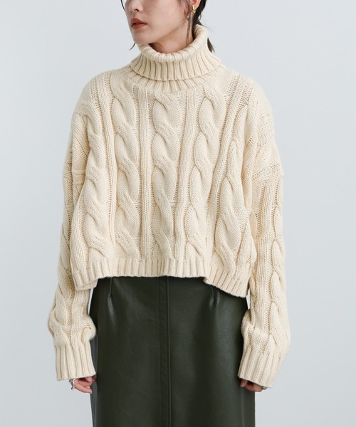 select MOCA(セレクトモカ)の「2021 AW タートルネックツイスト編みショートニット(ニット/セーター・レディース・ブラック/パープル/アイボリー・FREE)」の20枚目の写真