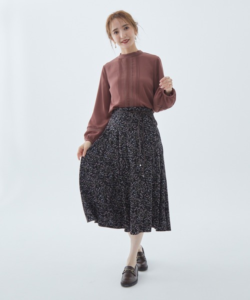 Fabulous Angela(ファビュラスアンジェラ)の「合皮ベルト付フラワースカート(スカート・レディース・マスタード/ブラウン/ブラック・FREE)」の2枚目の写真