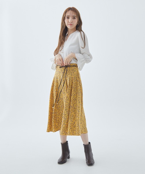 Fabulous Angela(ファビュラスアンジェラ)の「合皮ベルト付フラワースカート(スカート・レディース・マスタード/ブラウン/ブラック・FREE)」の12枚目の写真