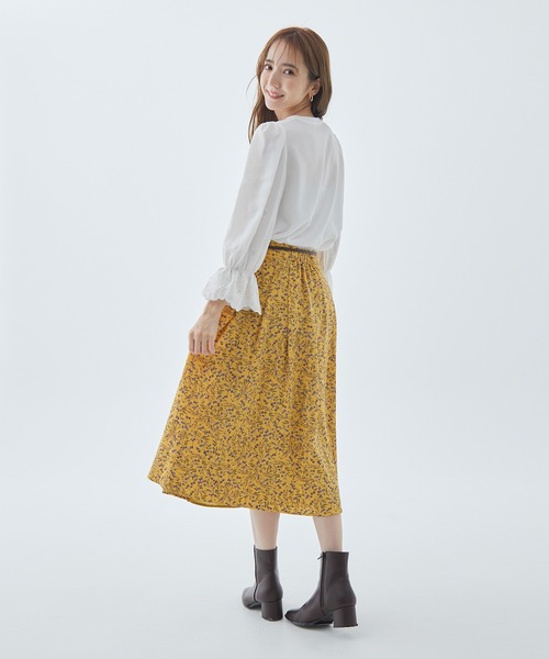 Fabulous Angela(ファビュラスアンジェラ)の「合皮ベルト付フラワースカート(スカート・レディース・マスタード/ブラウン/ブラック・FREE)」の17枚目の写真