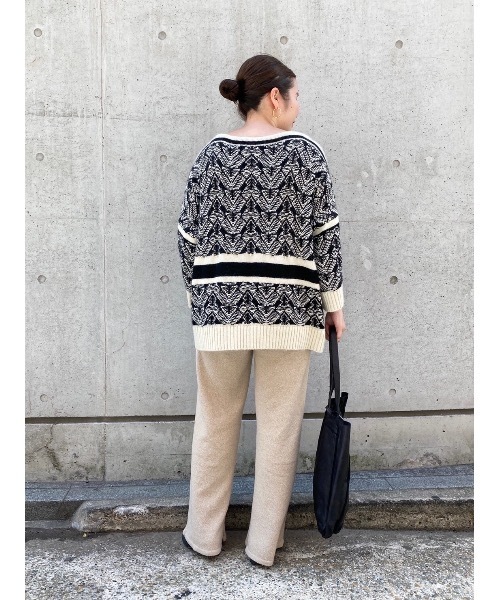 BEARDSLEY（ビアズリー）の「ジャガードプルオーバーニット（ニット/セーター・レディース・ブラック・FREE）」の14枚目の写真