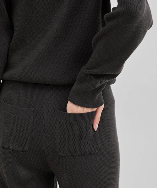 ROPE' PICNIC（ロペピクニック）の「ソフトリッチオーガニックコットンオールインワン（つなぎ/オールインワン・レディース・チャコールグレー/キナリ・38）」の7枚目の写真