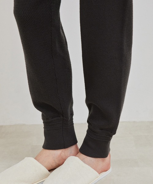 ROPE' PICNIC（ロペピクニック）の「ソフトリッチオーガニックコットンオールインワン（つなぎ/オールインワン・レディース・チャコールグレー/キナリ・38）」の13枚目の写真