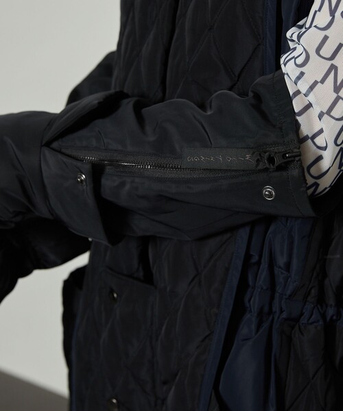 Firsthand（ファーストハンド）の「Firsthand/ファーストハンド WILD THINGS × JUN MIKAMI　別注GLOBE（手袋・レディース・ベージュ/ネイビー・FREE）」の11枚目の写真