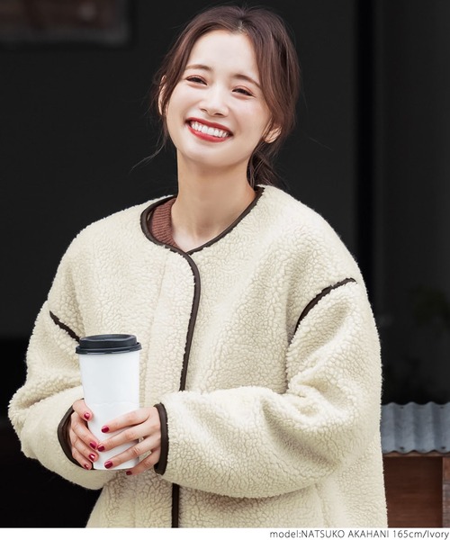 coca（coca）（コカ）の「レザーパイピングノーカラーコート（ノーカラーコート・レディース・ブラウン/アイボリー・ONE SIZE）」の14枚目の写真