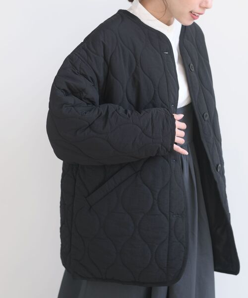 rps（アールピーエス）の「ウェーブキルトノーカラージャケット（ノーカラージャケット・レディース・ライトカーキ/アイボリー/ベージュ/ブラック・M/フリー）」の18枚目の写真