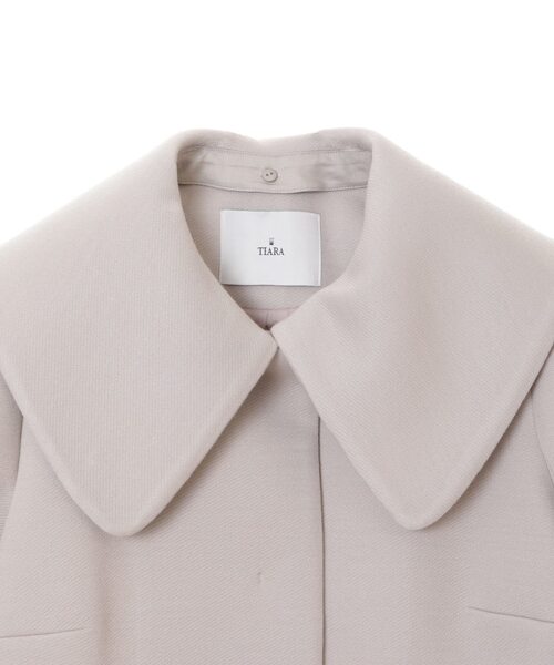 Tiara（ティアラ）の「2WAYショートジャケット（その他アウター・レディース・ブラック/グレイッシュベージュ・FREE）」の5枚目の写真