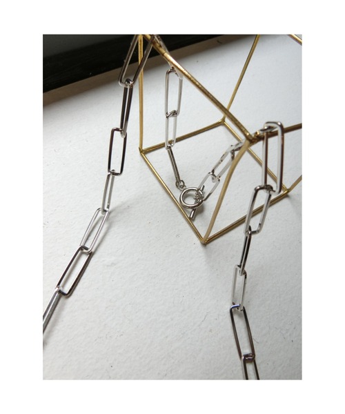ulu(ウル)の「Square design chain Necklace(ネックレス・レディース・シルバー・FREE)」の3枚目の写真