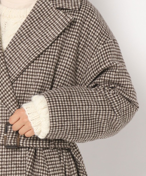 mysty woman（ミスティウーマン）の「チドリチェックロングコート 258002（ノーカラーコート・レディース・ブラック系/ブラウン系・FREE）」の10枚目の写真