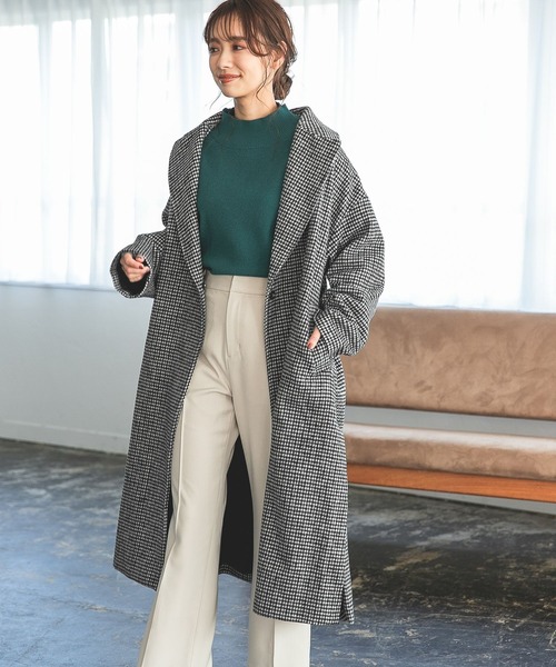 mysty woman（ミスティウーマン）の「チドリチェックロングコート 258002（ノーカラーコート・レディース・ブラック系/ブラウン系・FREE）」の19枚目の写真