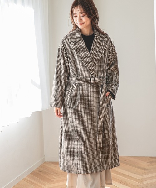 mysty woman（ミスティウーマン）の「チドリチェックロングコート 258002（ノーカラーコート・レディース・ブラック系/ブラウン系・FREE）」の21枚目の写真