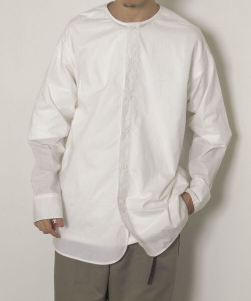 GLOSTER（グロスター）の「【GLOSTER/グロスター】ノーカラーシャツ バンドカラーシャツ（シャツ/ブラウス・メンズ・ホワイト/ブラック・MEDIUM/LARGE）」の8枚目の写真