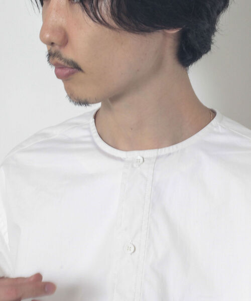GLOSTER（グロスター）の「【GLOSTER/グロスター】ノーカラーシャツ バンドカラーシャツ（シャツ/ブラウス・メンズ・ホワイト/ブラック・MEDIUM/LARGE）」の5枚目の写真