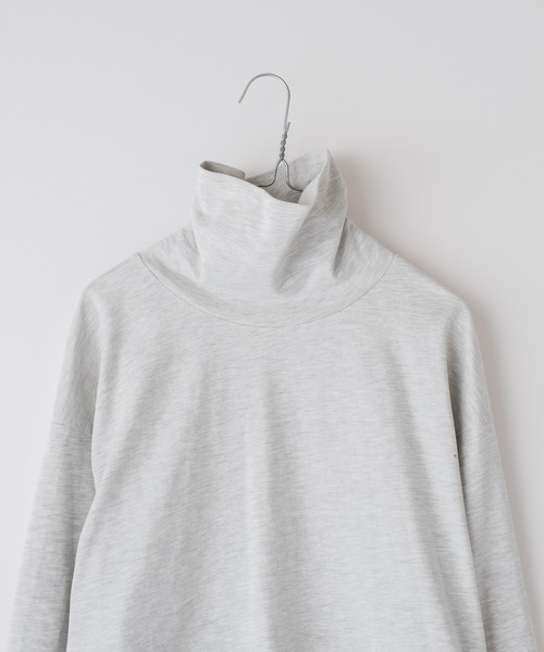 WHIMSIC（ウィムジック）の「【WHIMSIC】ロングスリーブタートルネックTシャツ（Tシャツ/カットソー・レディース・ブラック/グレー/ホワイト・FREE）」の11枚目の写真