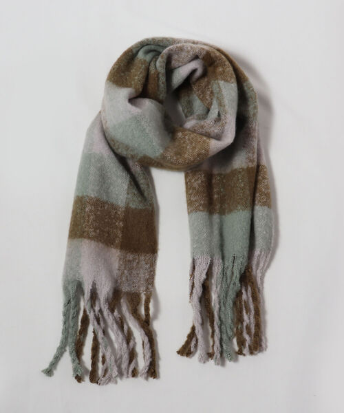 fredy emue（フレディエミュ）の「リサイクル フリンジチェックストール（ストール/ショール・レディース・ホワイト系その他2/イエロー系その他/グリーン系その他/パープル系その他2・FREE）」の5枚目の写真