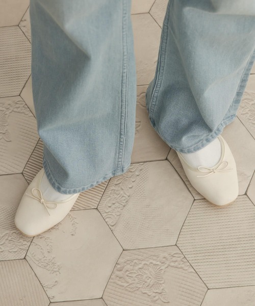 URBAN RESEARCH DOORS(アーバンリサーチドアーズ)の「柔らかバレエシューズ(バレエシューズ・レディース・ブラック/ホワイト系その他・38/36/37)」の3枚目の写真