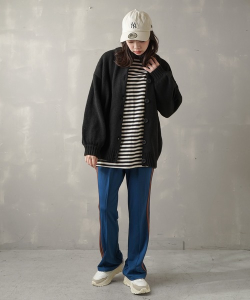 SPINNS（スピンズ）の「ジャージフレアカラーパンツ トラックパンツ（その他パンツ・レディース・ブラック/ブルー/グリーン/ボルドー・ONESIZE）」の20枚目の写真