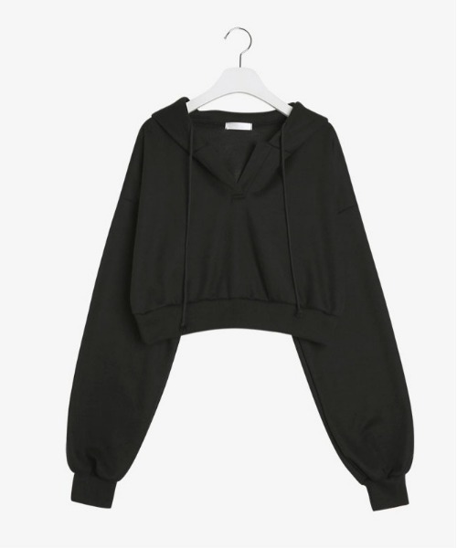 SONA（ソナ）の「SONYUNARA スキッパーネッククロップフーディ（パーカー・レディース・ブラック/ブラウン/アイボリー・FREE）」の3枚目の写真
