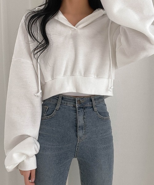 SONA（ソナ）の「SONYUNARA スキッパーネッククロップフーディ（パーカー・レディース・ブラック/ブラウン/アイボリー・FREE）」の13枚目の写真